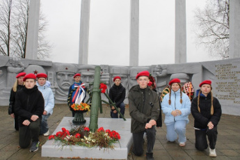 Поездка на место подвига Л.П.Тихмянова